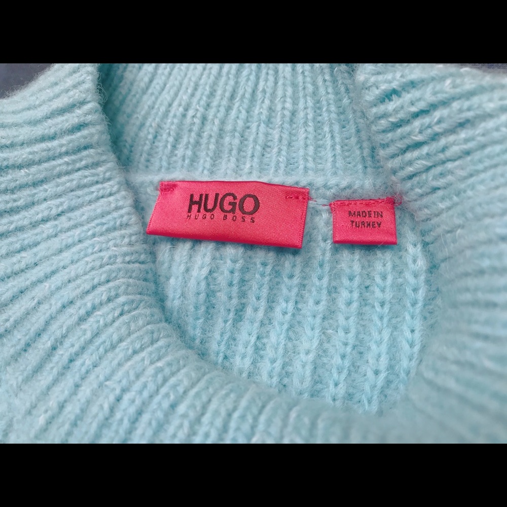 Hugo Textured High-Low Sweater - Picture 3 of 8